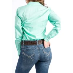 Cinch Ladies Solid Green Western Button Down Shirt MSW9164028 7 Cinch Ladies Solid Green Western Button Down Shirt MSW9164028 -RodeoGearShop msw9164028 3 146 detail